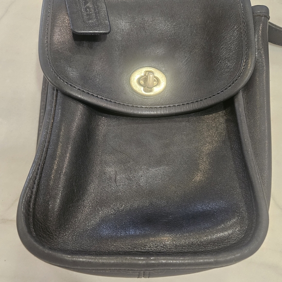 The Coach Scooter Side Pack (Style #9978) 1996 Made In USA - Picture 3 of 10